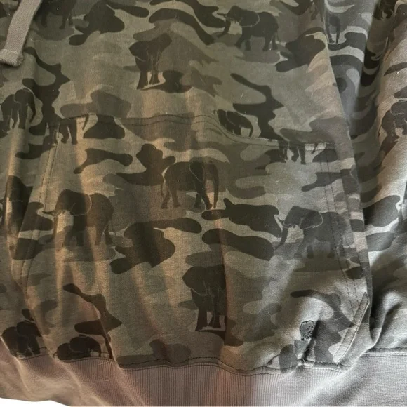Ivory Ella Gray Elephant Camo Hoodie Size Extra Large - Picture 5 of 8